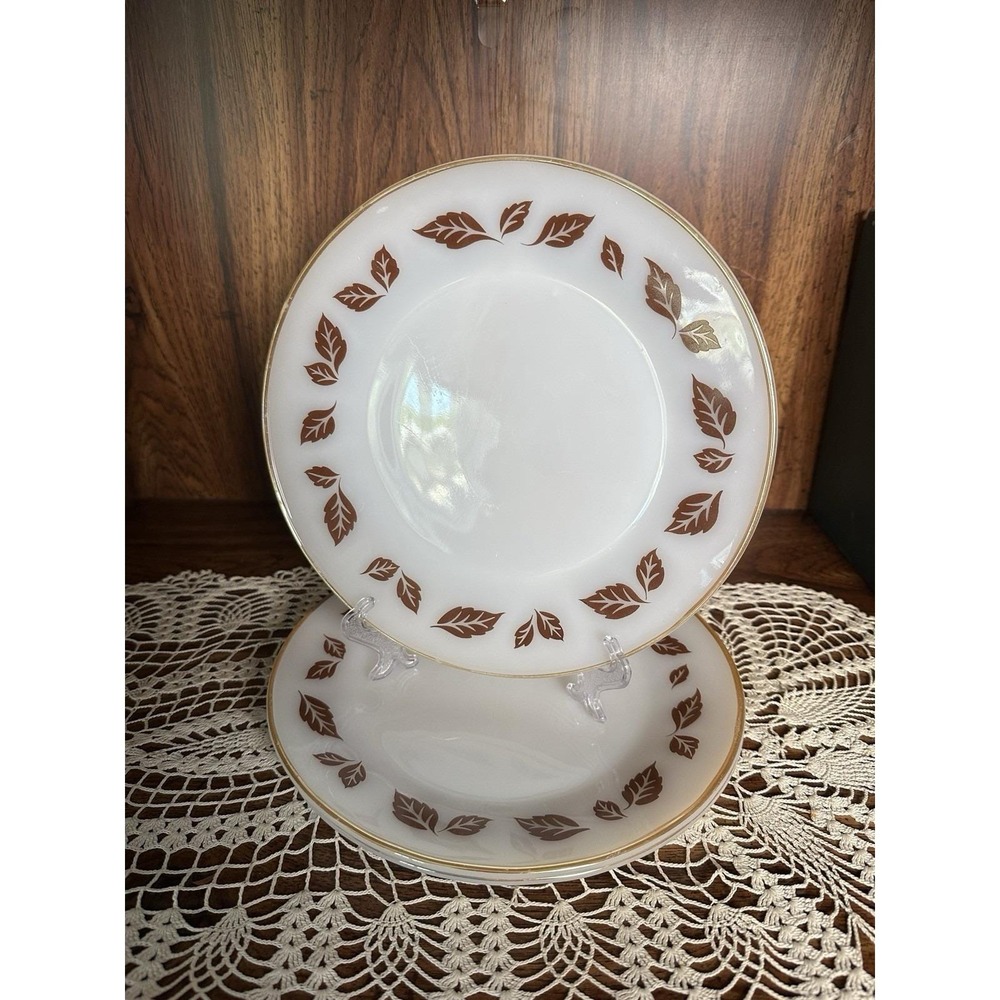 Vintage Termocrisa Milk Glass Autumn Leaves Plates Set of 3 | Fall Gold Rim